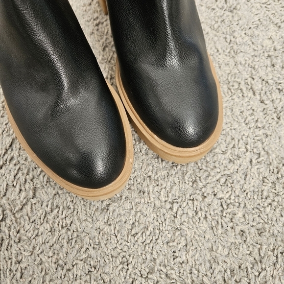 DV by Dolce Vita Jade Black Platform Chunky Heel Boots in black size 9.5 FLAW - Picture 6 of 9